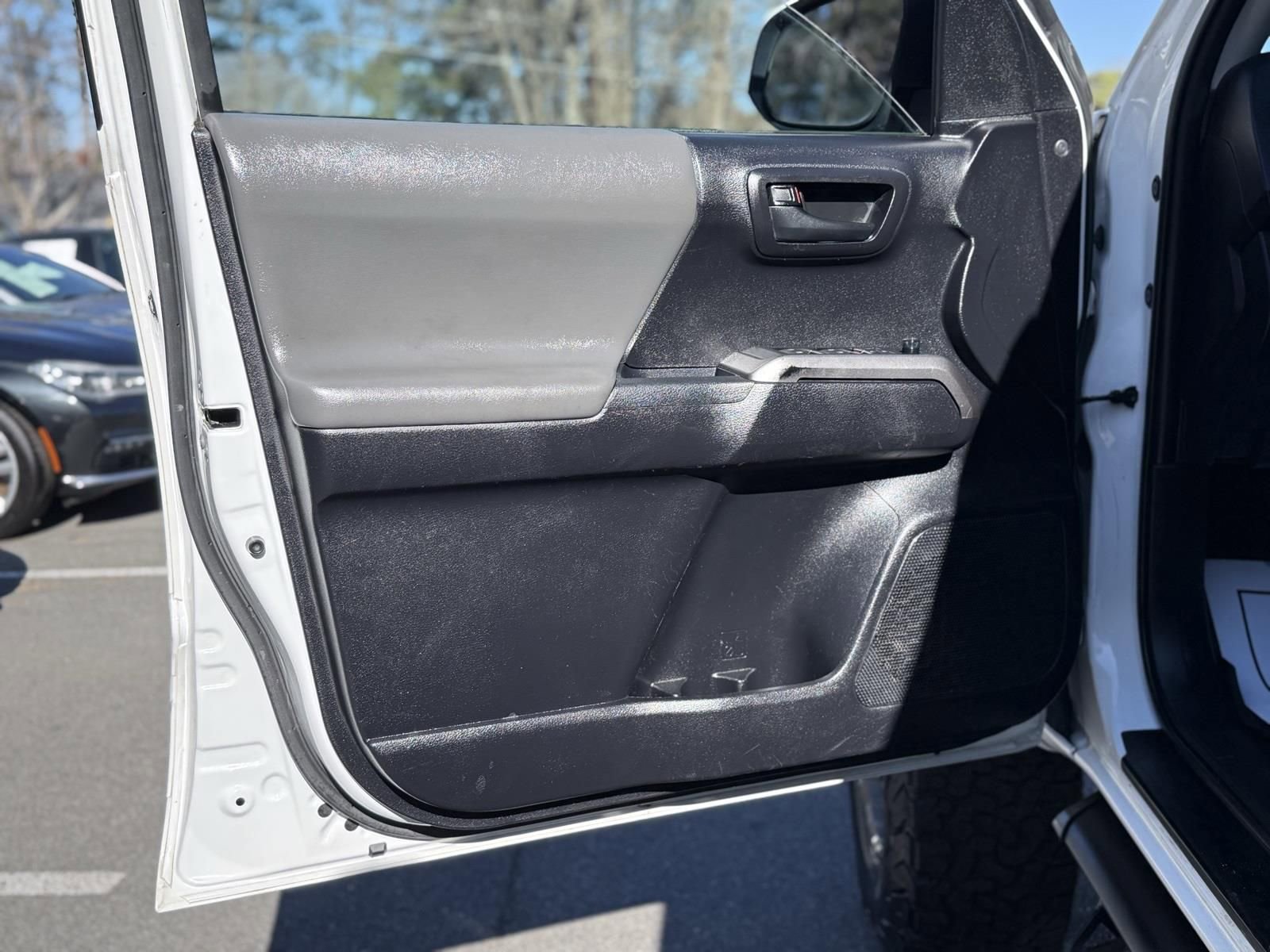 Used 2021 Toyota Tacoma SR5 image 19