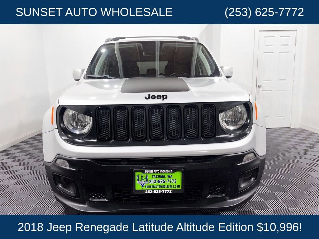 Used 2018 Jeep Renegade Altitude image 24