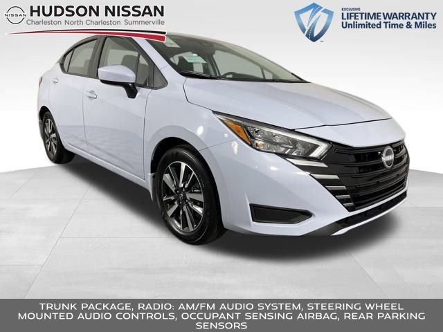 New 2025 Nissan Versa SV w/ Trunk Package