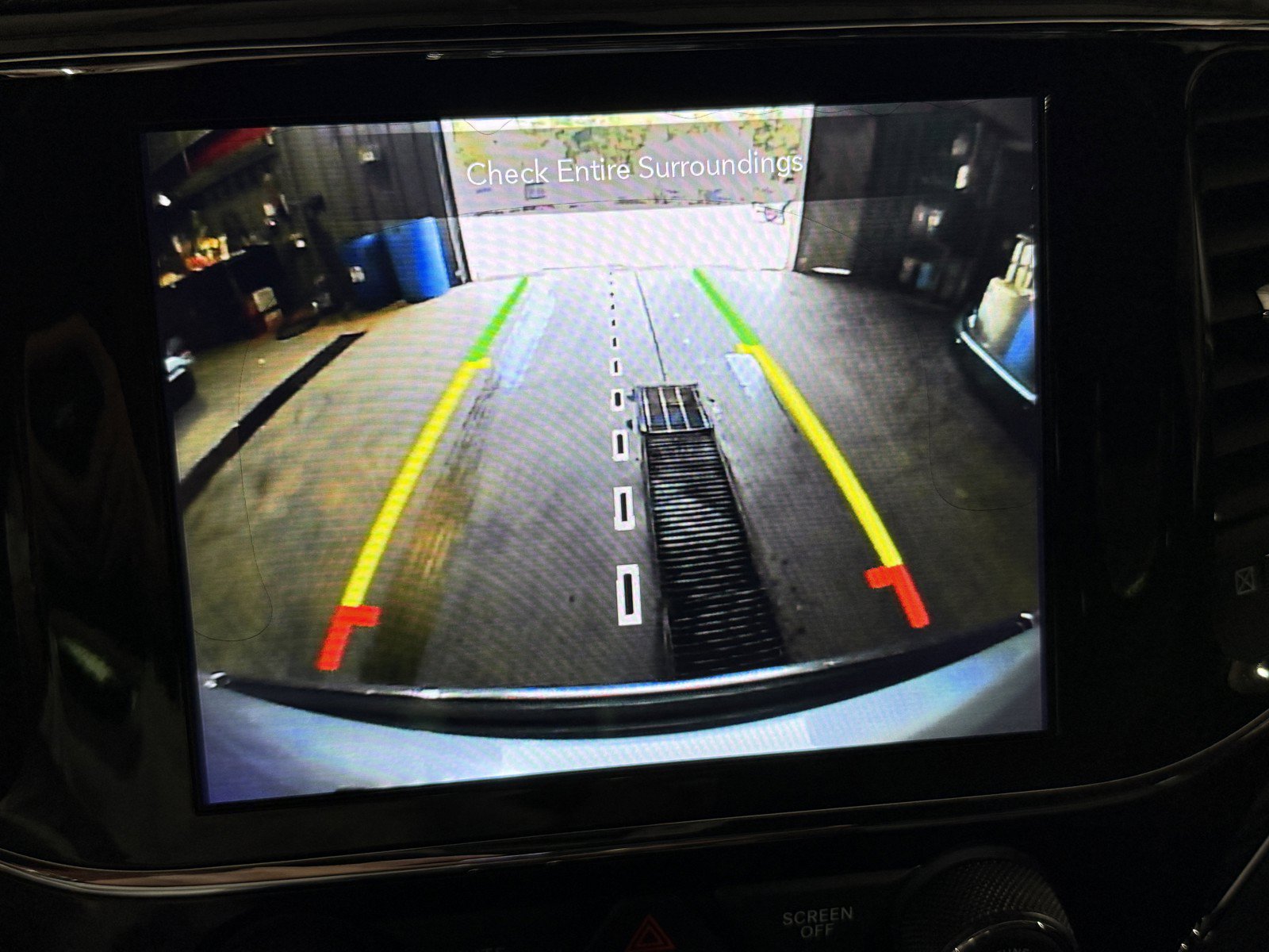 Used 2020 Jeep Grand Cherokee Limited AWD/4WD image 11