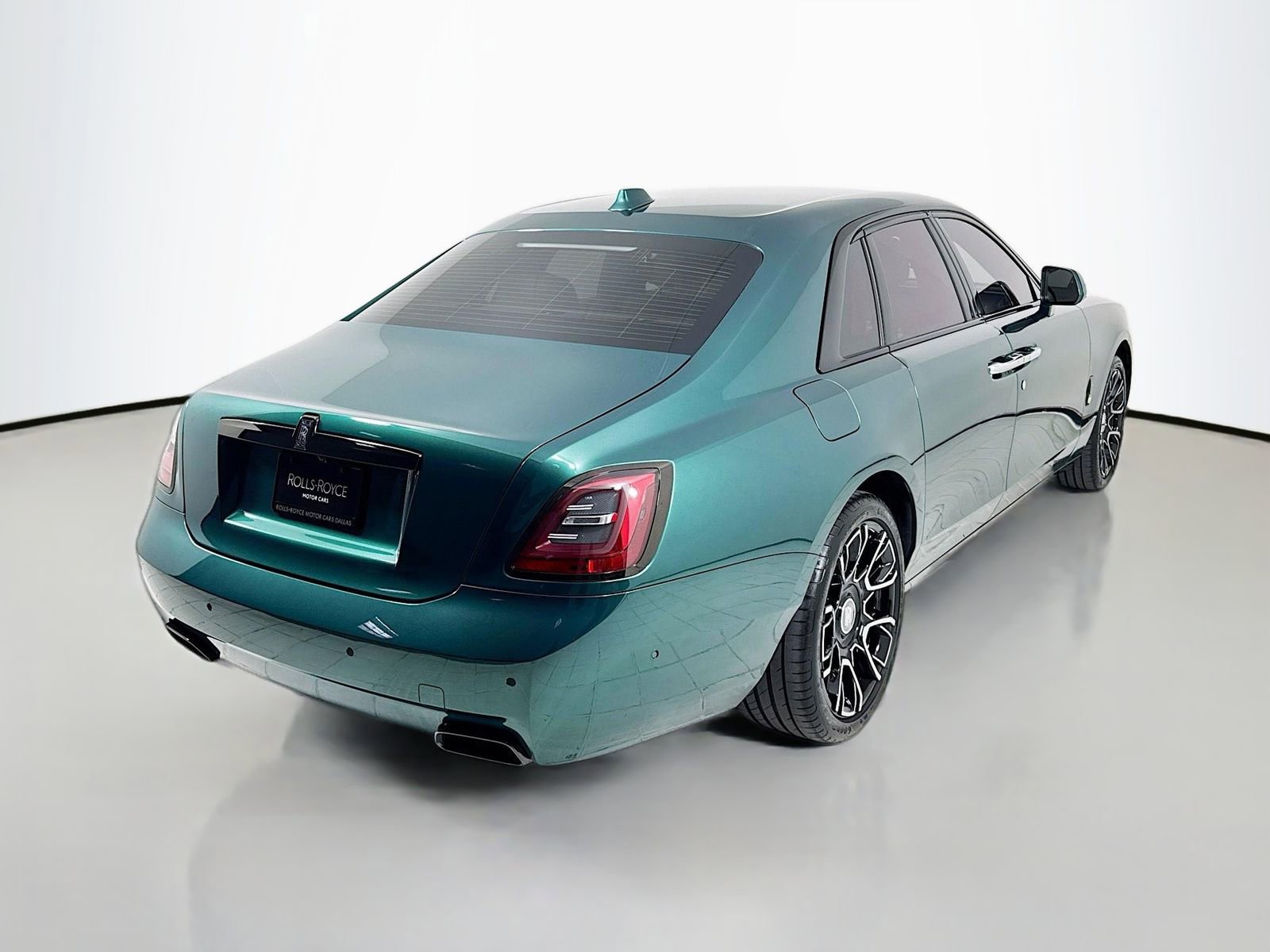 Certified 2024 Rolls-Royce Ghost Black Badge image 8