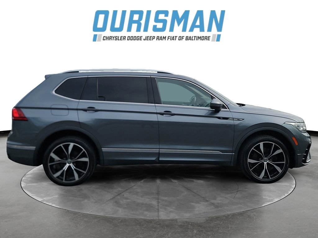 Used 2022 Volkswagen Tiguan SEL R-Line image 7