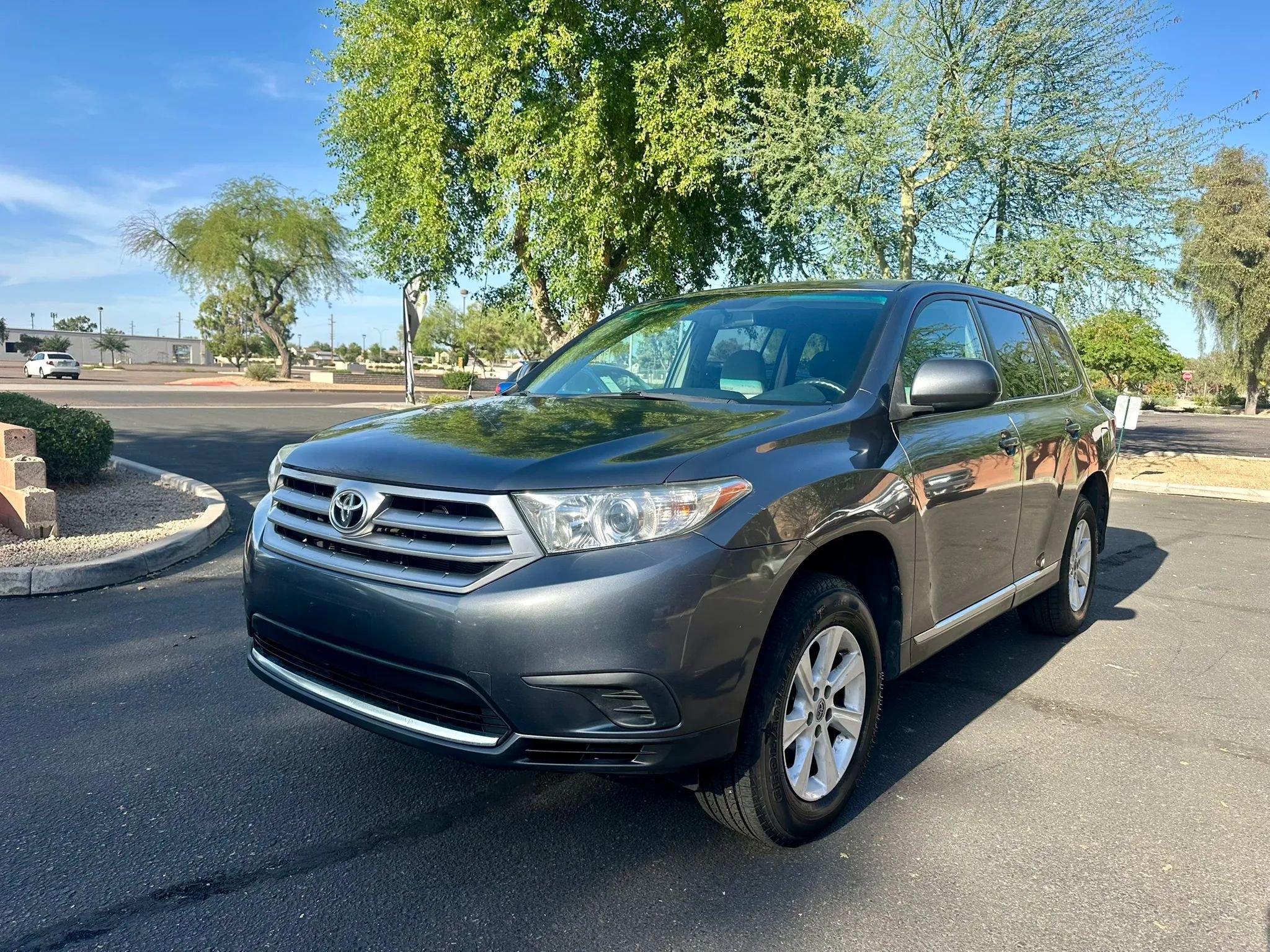 Used 2012 Toyota Highlander FWD