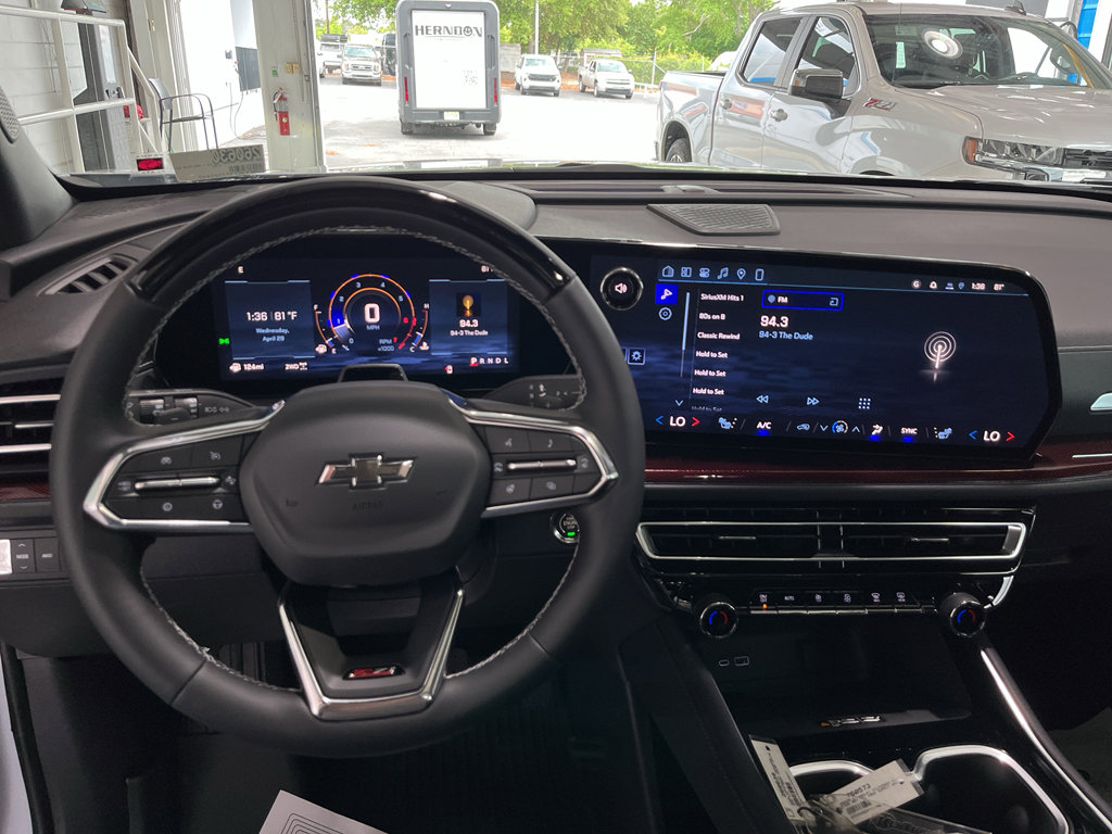 New 2026 Chevrolet Traverse Z71 w/ Enhanced Driving Package AWD/4WD image 18