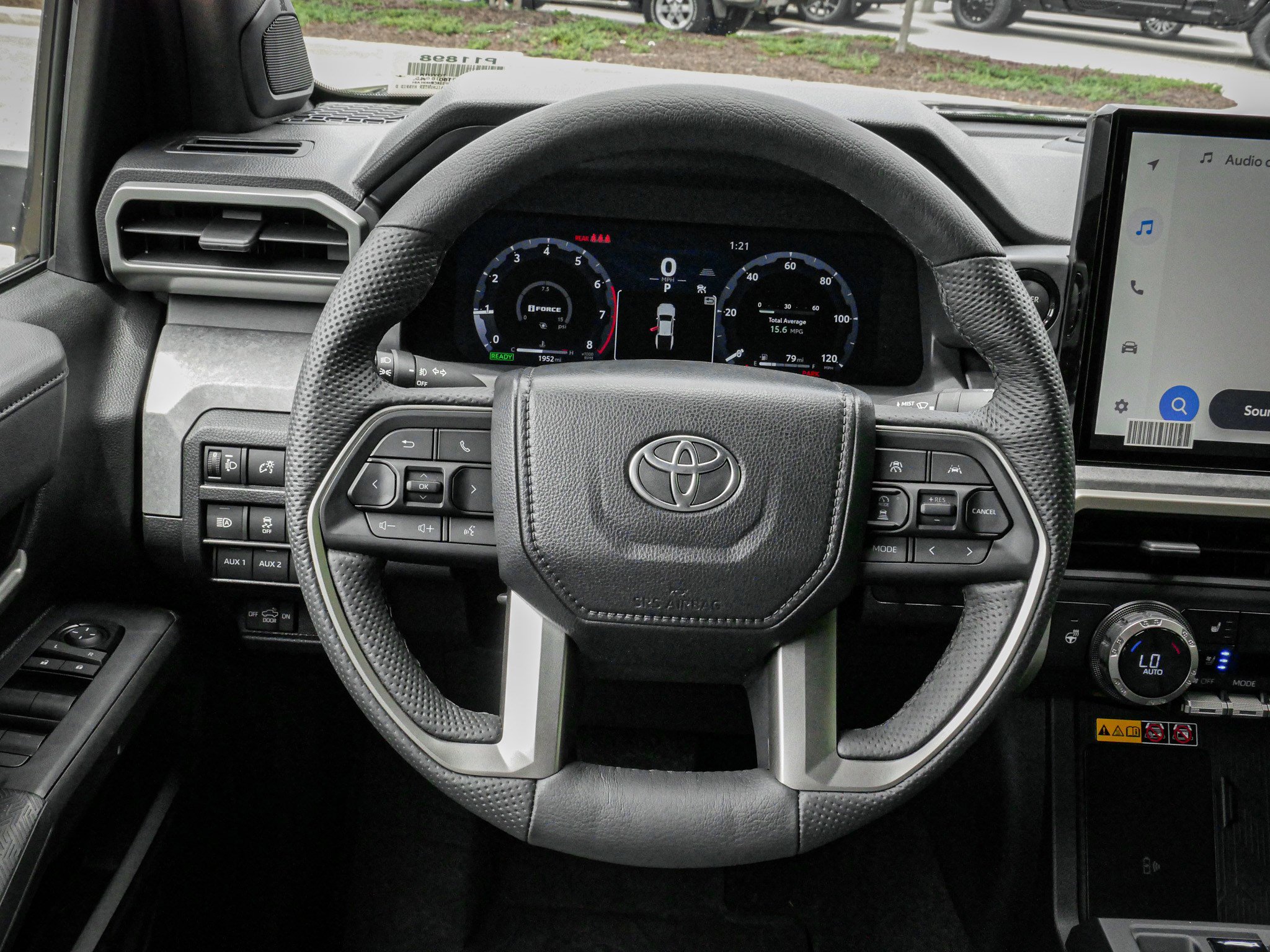 Used 2024 Toyota Tacoma 4x4 Double Cab Hybrid image 18