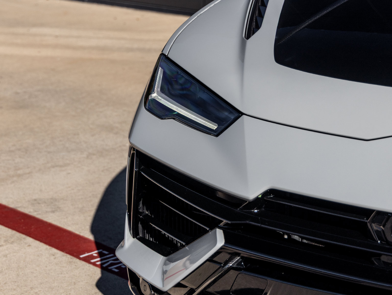 Used 2024 Lamborghini Urus Performante AWD/4WD image 24