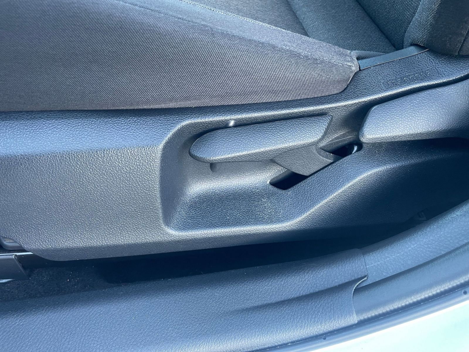 Used 2025 Toyota Camry LE image 23