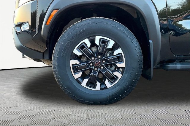 Used 2024 Nissan Frontier PRO-4X w/ Technology Package AWD/4WD image 21