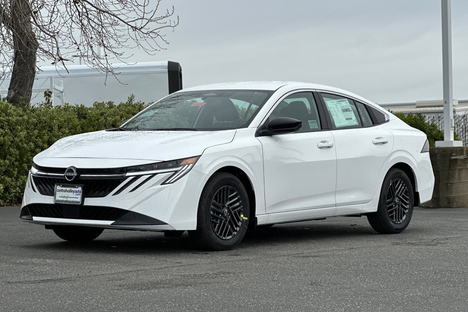 New 2026 Nissan Sentra SV w/ SV Convenience Package FWD image 8