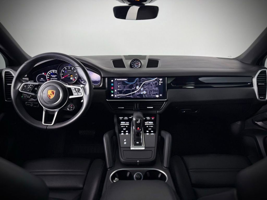 Certified 2023 Porsche Cayenne Coupe image 23