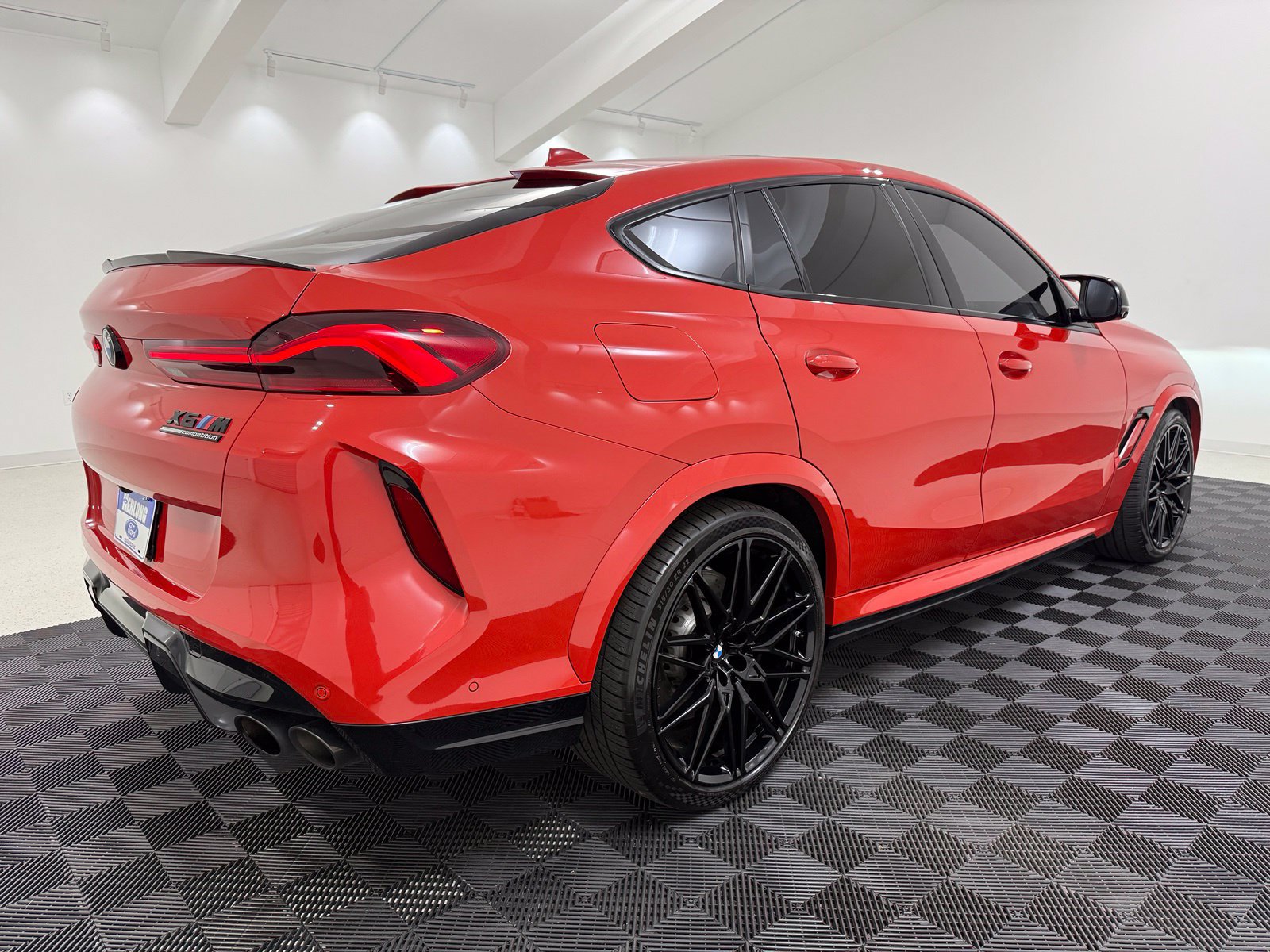 Used 2021 BMW X6 M w/ Competition Package AWD/4WD image 7