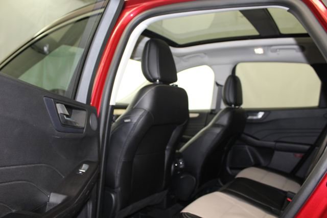 Used 2021 Ford Escape Titanium w/ Titanium Elite Package image 19