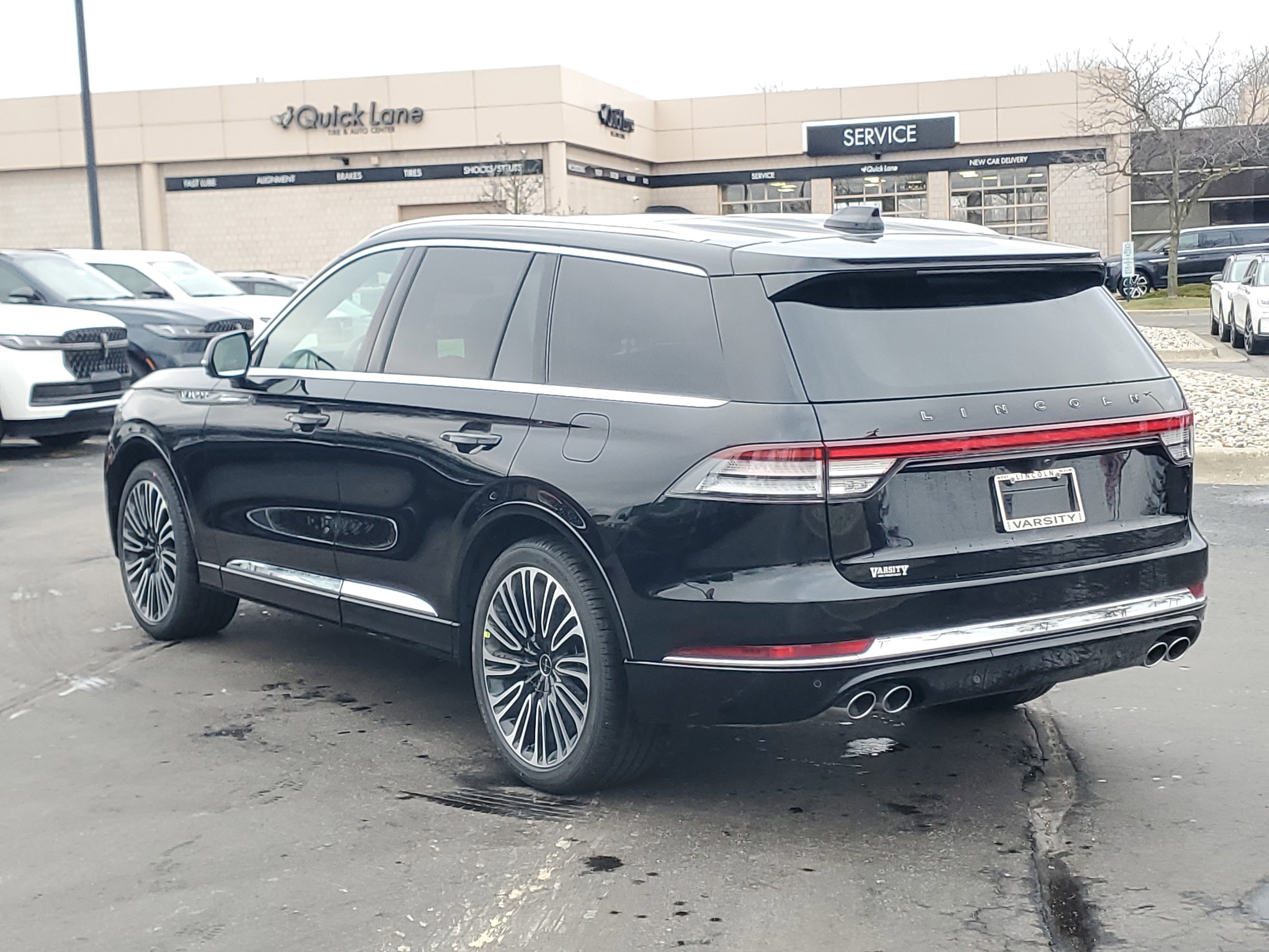 New 2026 Lincoln Aviator Black Label w/ Dynamic Handling Package image 3
