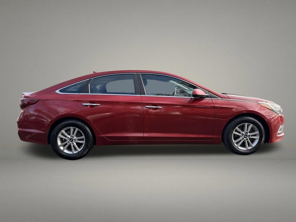 Used 2015 Hyundai Sonata SE FWD image 6