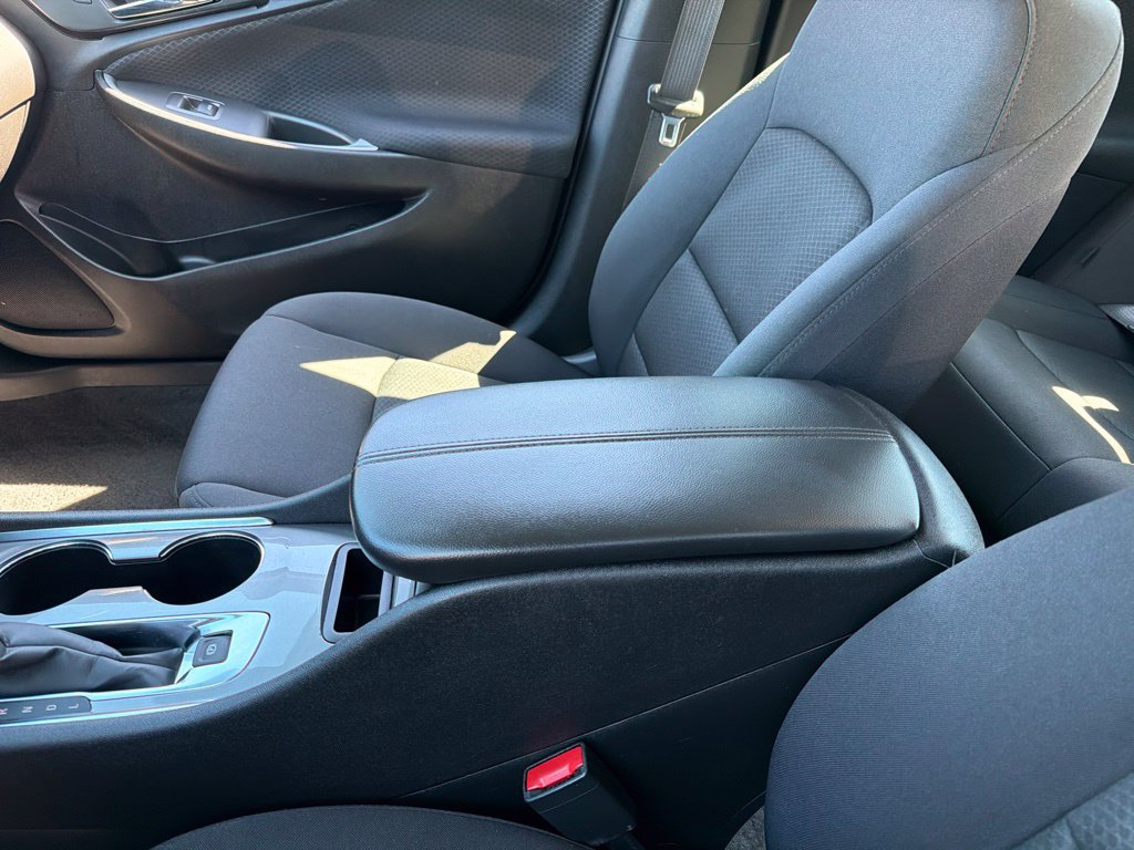 Used 2025 Chevrolet Malibu LT FWD image 17