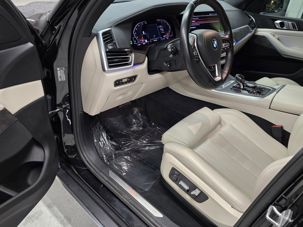 Used 2020 BMW X5 xDrive40i w/ Convenience Package image 16