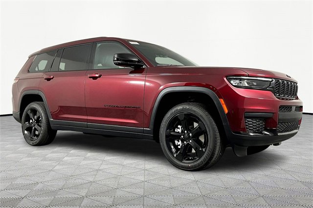 New 2025 Jeep Grand Cherokee L Altitude image 3