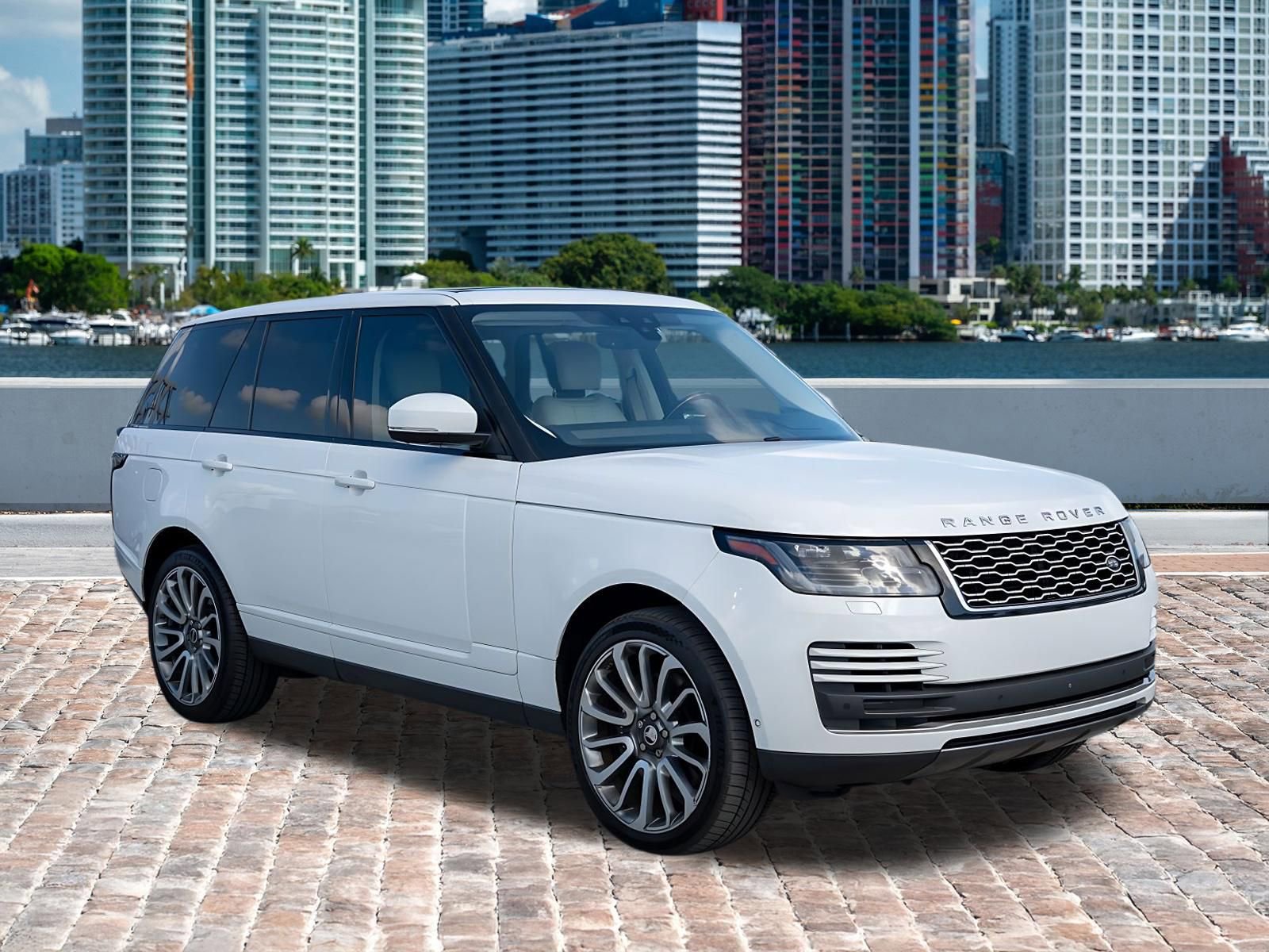 Used 2018 Land Rover Range Rover Supercharged AWD/4WD image 9