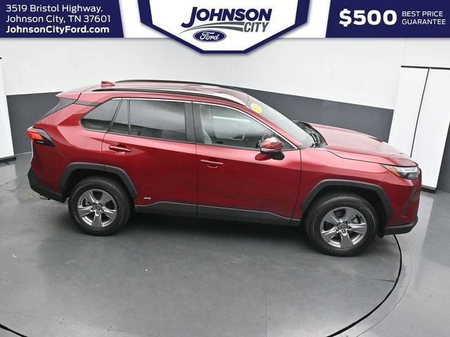 Used 2024 Toyota RAV4 XLE AWD/4WD image 27