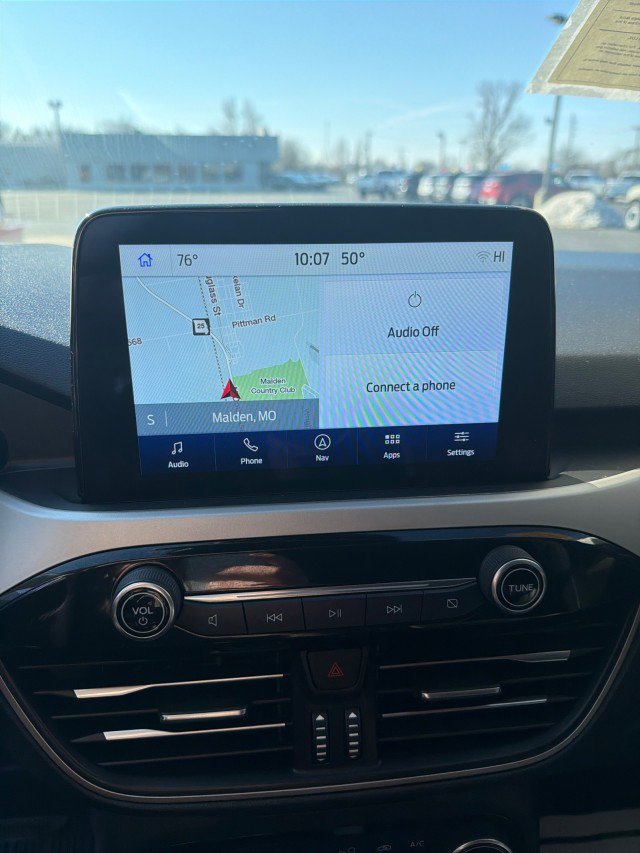 Used 2022 Ford Escape SEL w/ Technology Package image 12