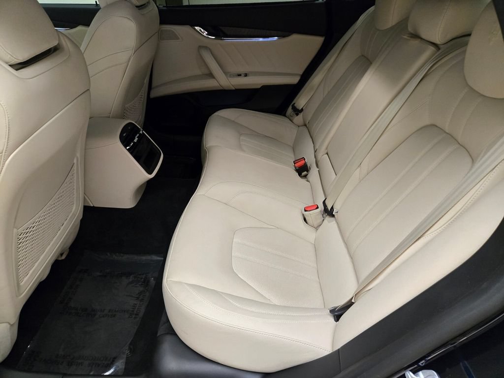 Certified 2023 Maserati Quattroporte Modena RWD image 19