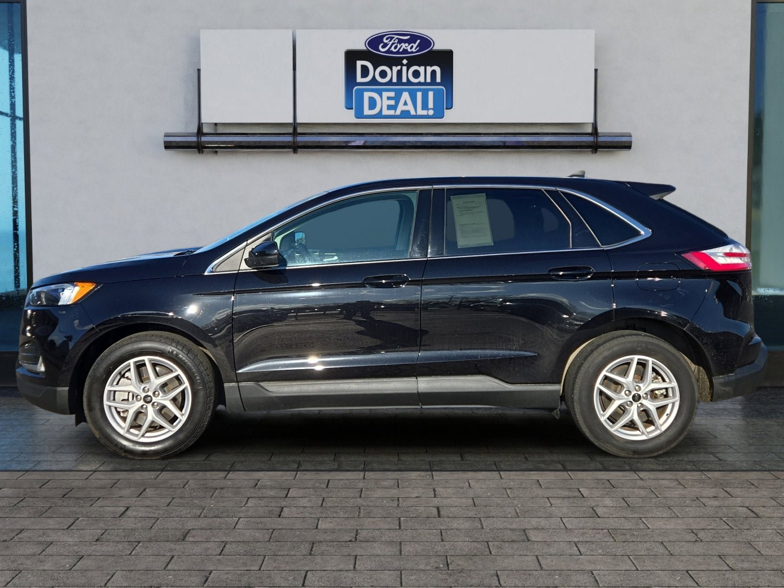 Certified 2023 Ford Edge SEL w/ Convenience Package AWD/4WD image 6