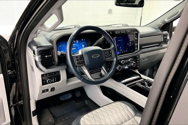 Used 2023 Ford F250 Limited AWD/4WD image 15