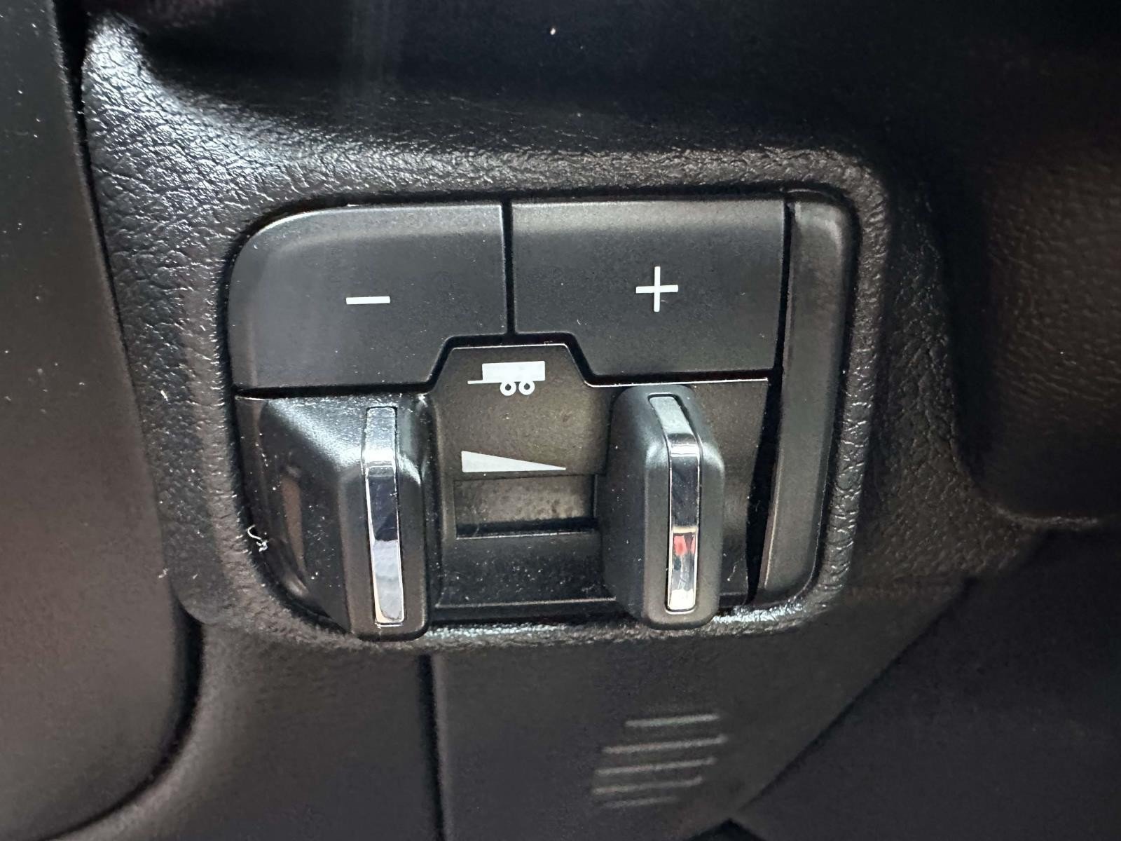 Used 2023 Dodge Durango R/T AWD/4WD image 36