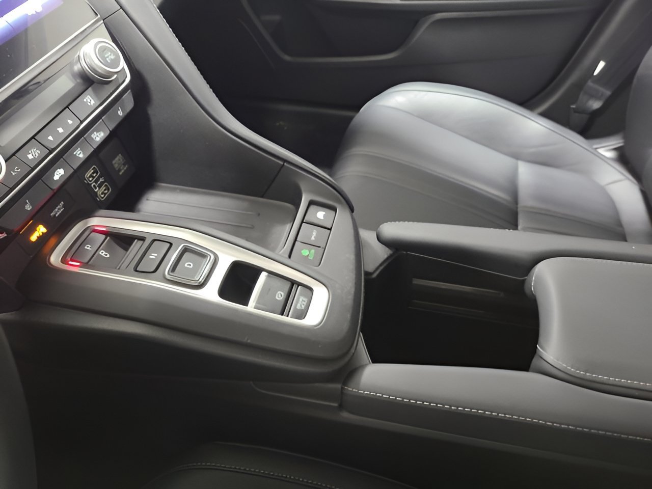 Used 2021 Honda Insight Touring image 31