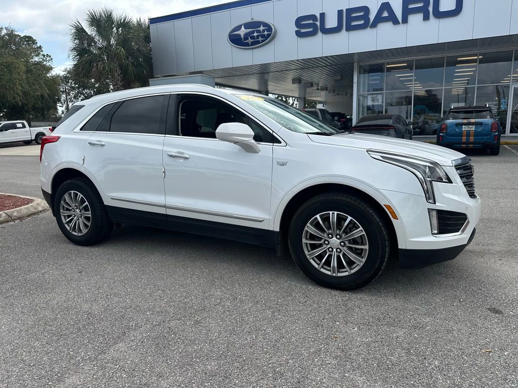 Used 2019 Cadillac XT5 Luxury image 1