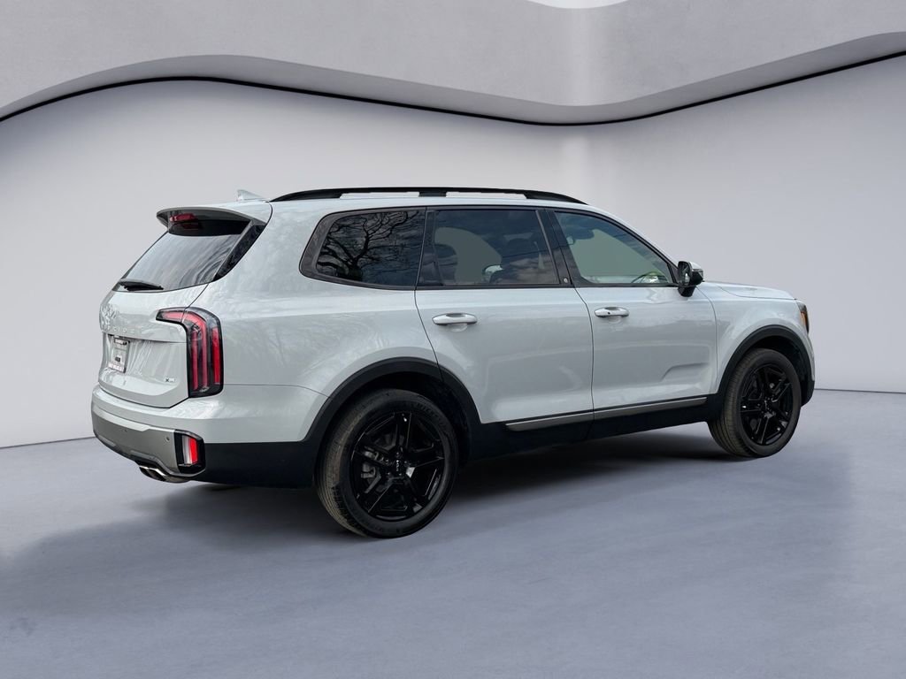 Used 2023 Kia Telluride EX X-Line image 5