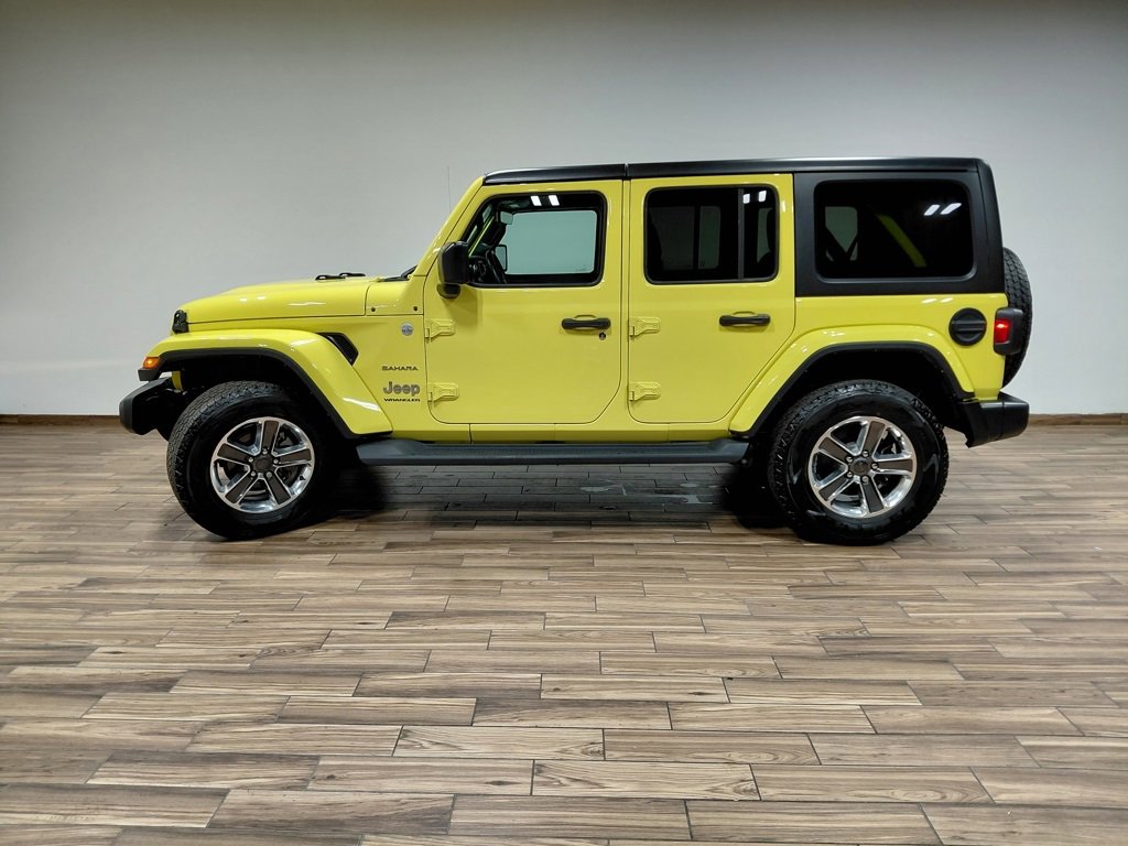 Used 2023 Jeep Wrangler Sahara w/ Cold Weather Group image 30