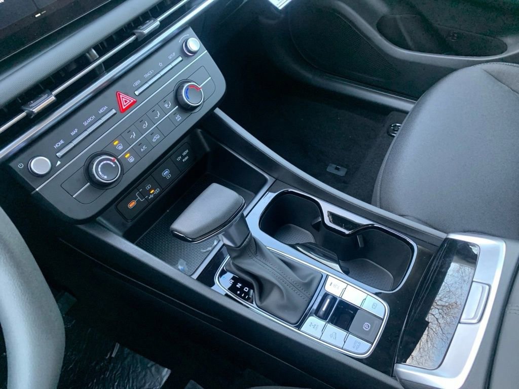 New 2025 Hyundai Tucson SE image 24
