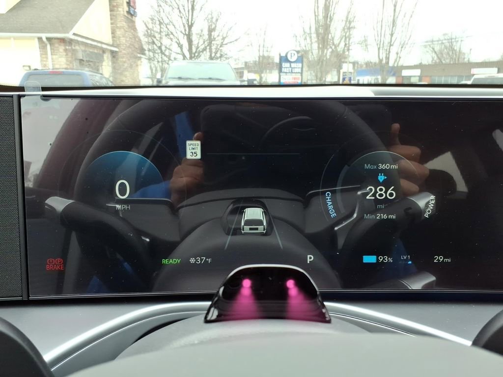 New 2026 Hyundai Ioniq 9 SEL image 14