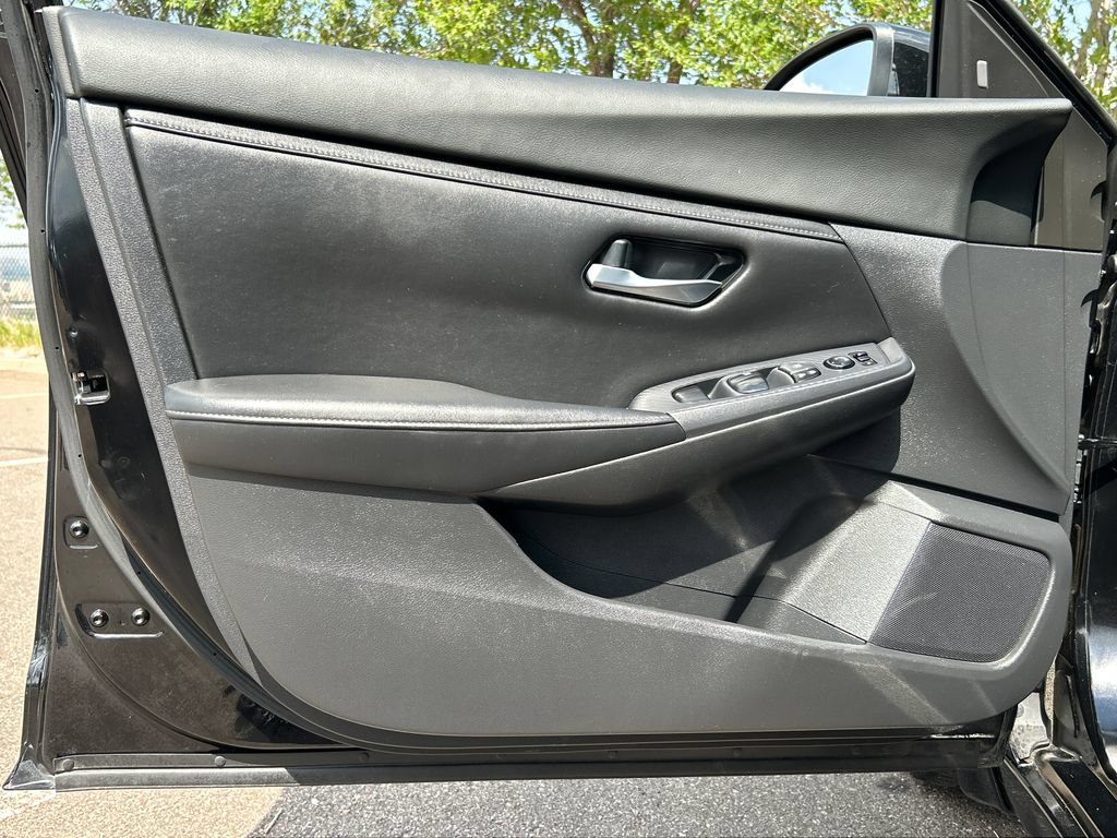 Used 2020 Nissan Sentra SV w/ Trunk Package FWD image 27