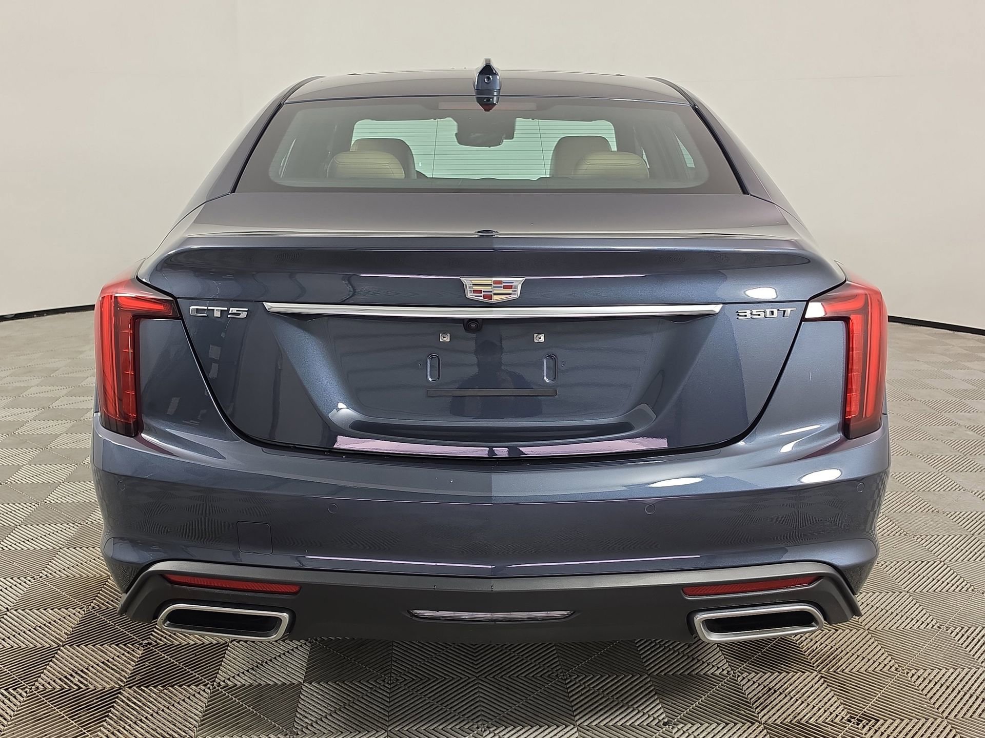 Used 2025 Cadillac CT5 Premium Luxury RWD image 6