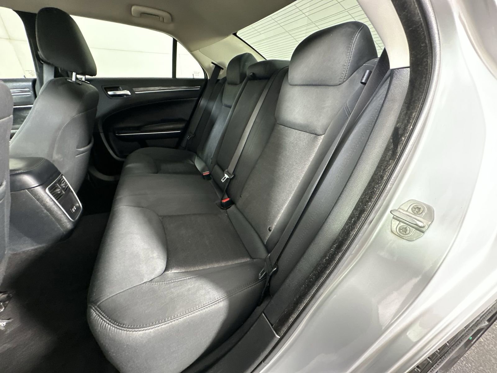 Used 2020 Chrysler 300 Touring w/ Sport Appearance Package image 23