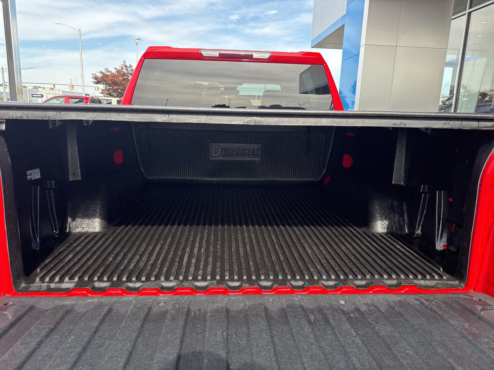 Used 2024 Chevrolet Silverado 1500 LT AWD/4WD image 14