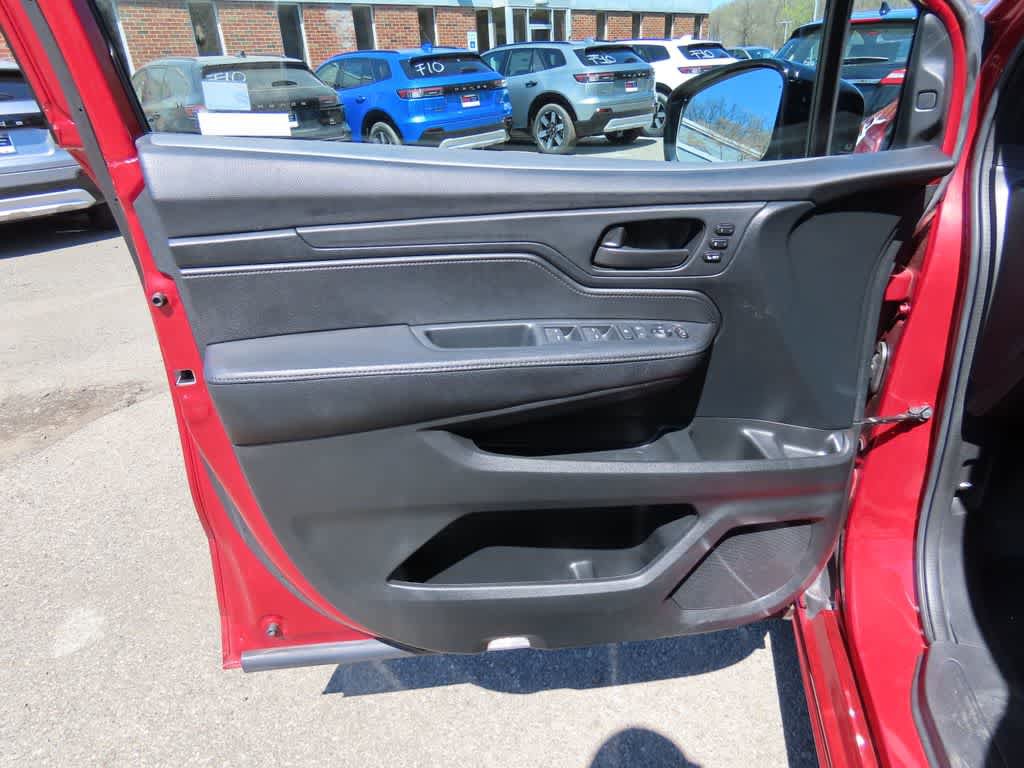 Certified 2023 Honda Odyssey Sport image 17