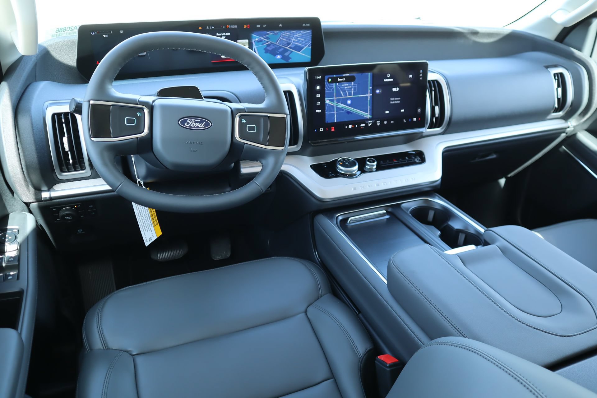 New 2026 Ford Expedition Active AWD/4WD video 2
