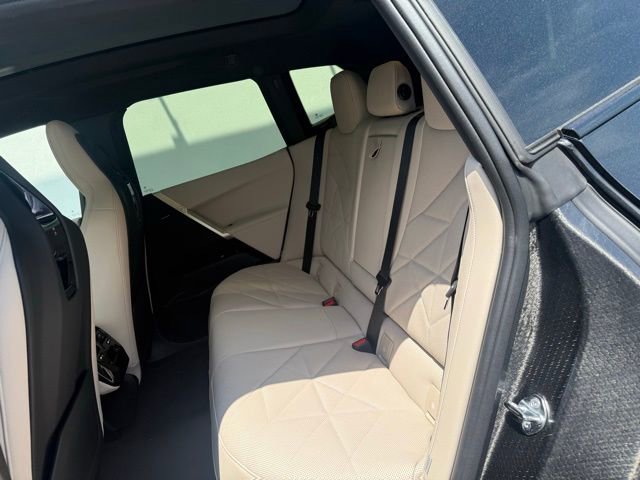 New 2026 BMW iX xDrive45 image 11