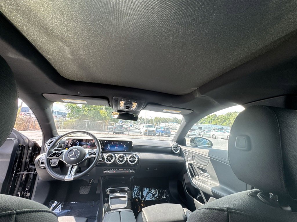 Used 2024 Mercedes-Benz CLA 250 CLA 250 w/ Exclusive Package image 30