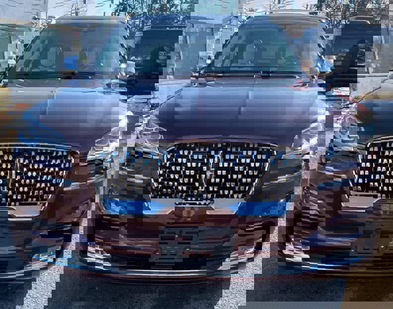 Used 2021 Lincoln Aviator Black Label w/ Dynamic Handling Package image 3