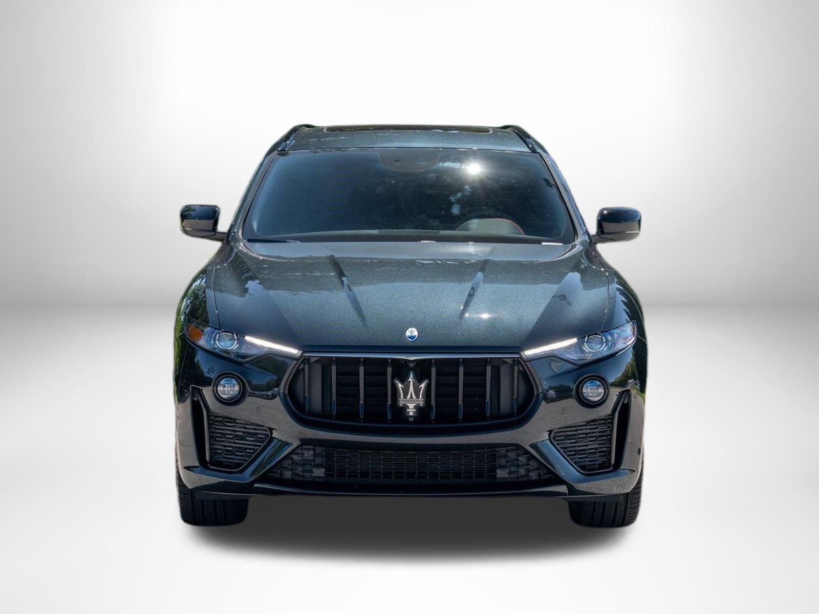 Used 2024 Maserati Levante Modena Ultima AWD/4WD image 2