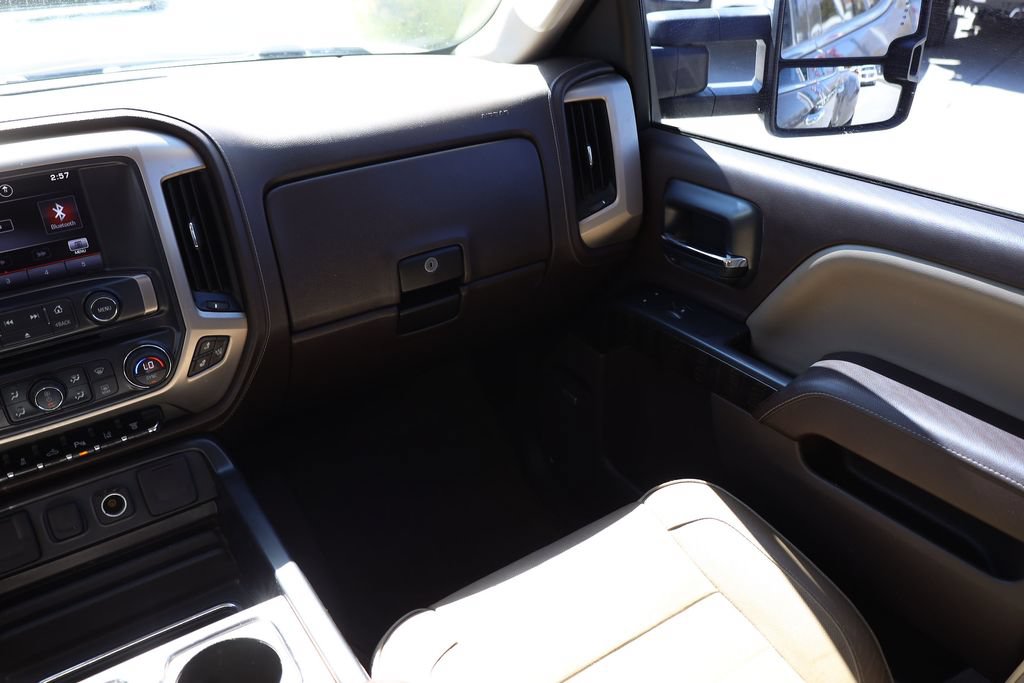 Used 2015 GMC Sierra 3500 Denali w/ Duramax Plus Package AWD/4WD image 20