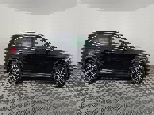 Certified 2025 Mercedes-Benz GLA 250 4MATIC image 22