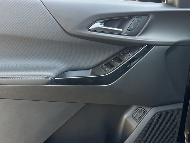 Used 2026 Chevrolet Equinox LT w/ Convenience Package II image 25