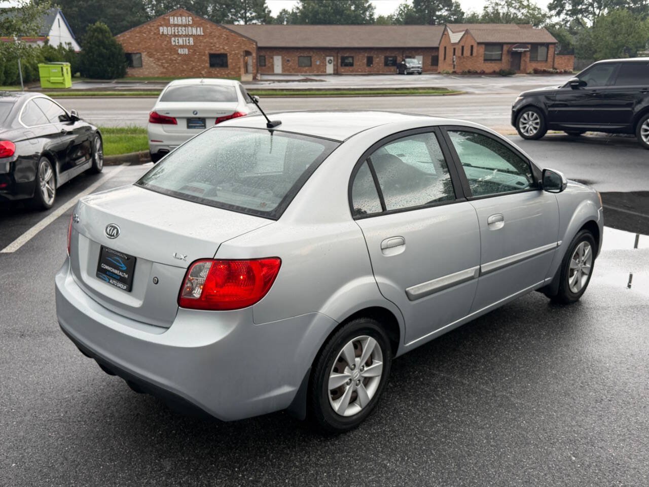 Used 2011 Kia Rio LX w/ Value Pkg FWD image 4