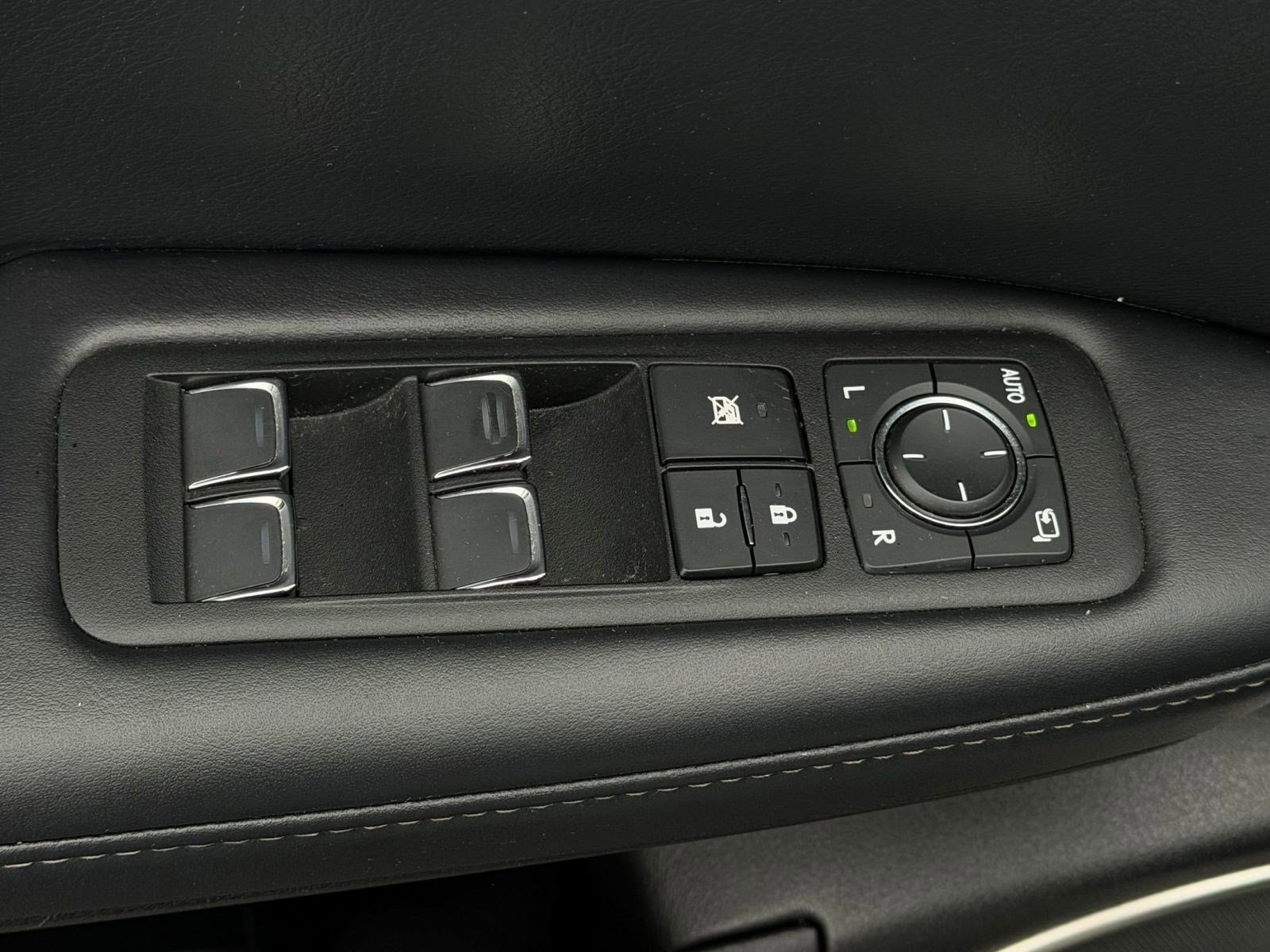 Used 2019 Lexus RX 350 AWD w/ Navigation Package image 22