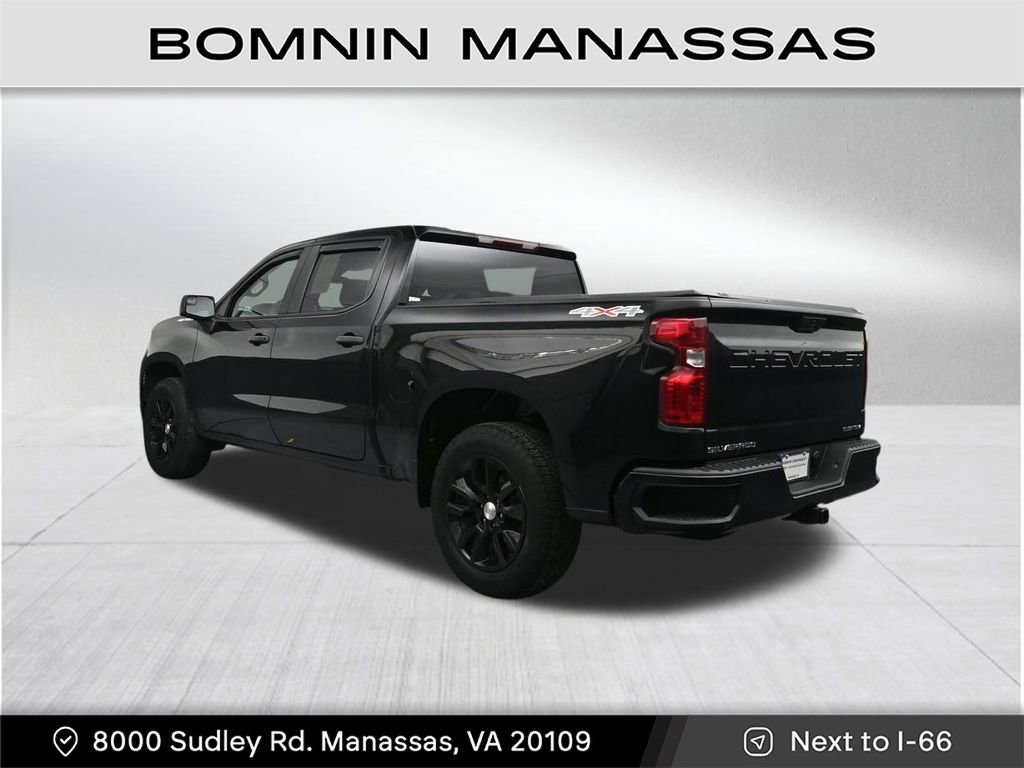 Used 2022 Chevrolet Silverado 1500 Custom image 3